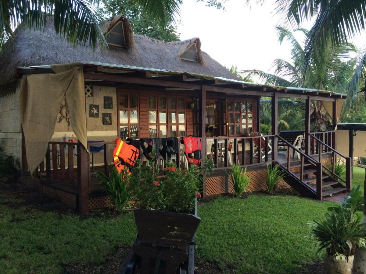 Coras Place Bacalar Lagoon Front Exterior photo