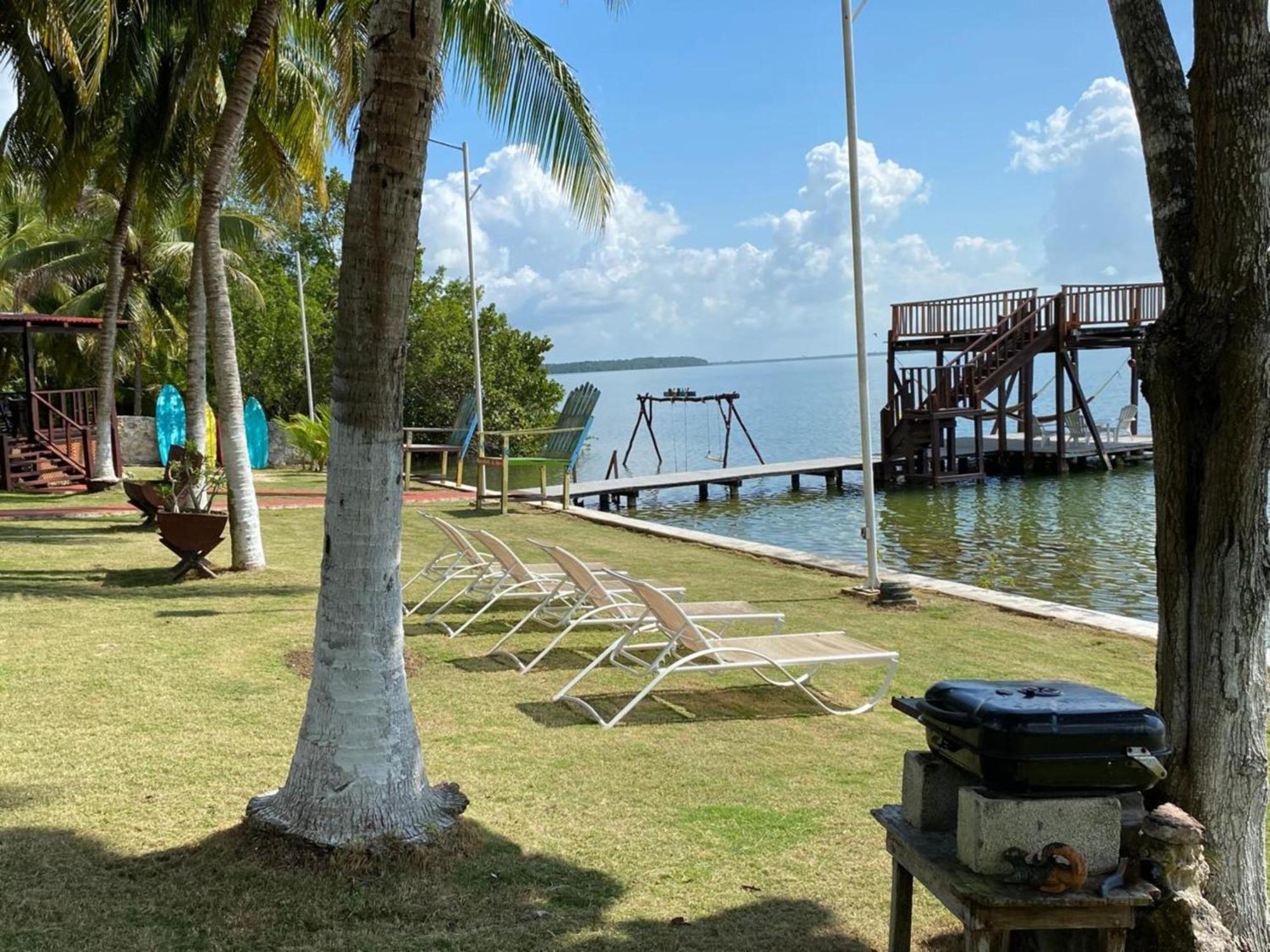 Coras Place Bacalar Lagoon Front Exterior photo