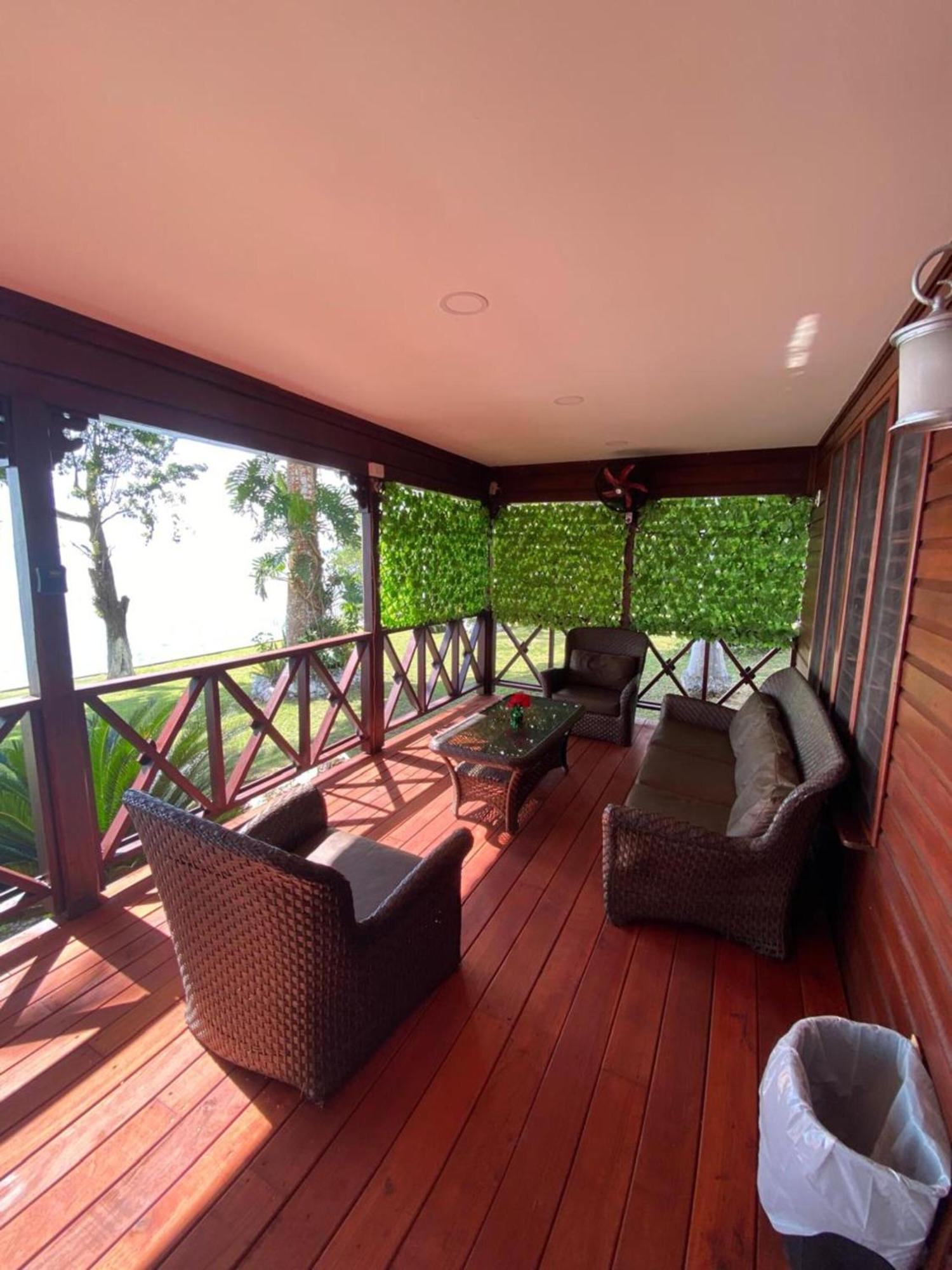 Coras Place Bacalar Lagoon Front Room photo