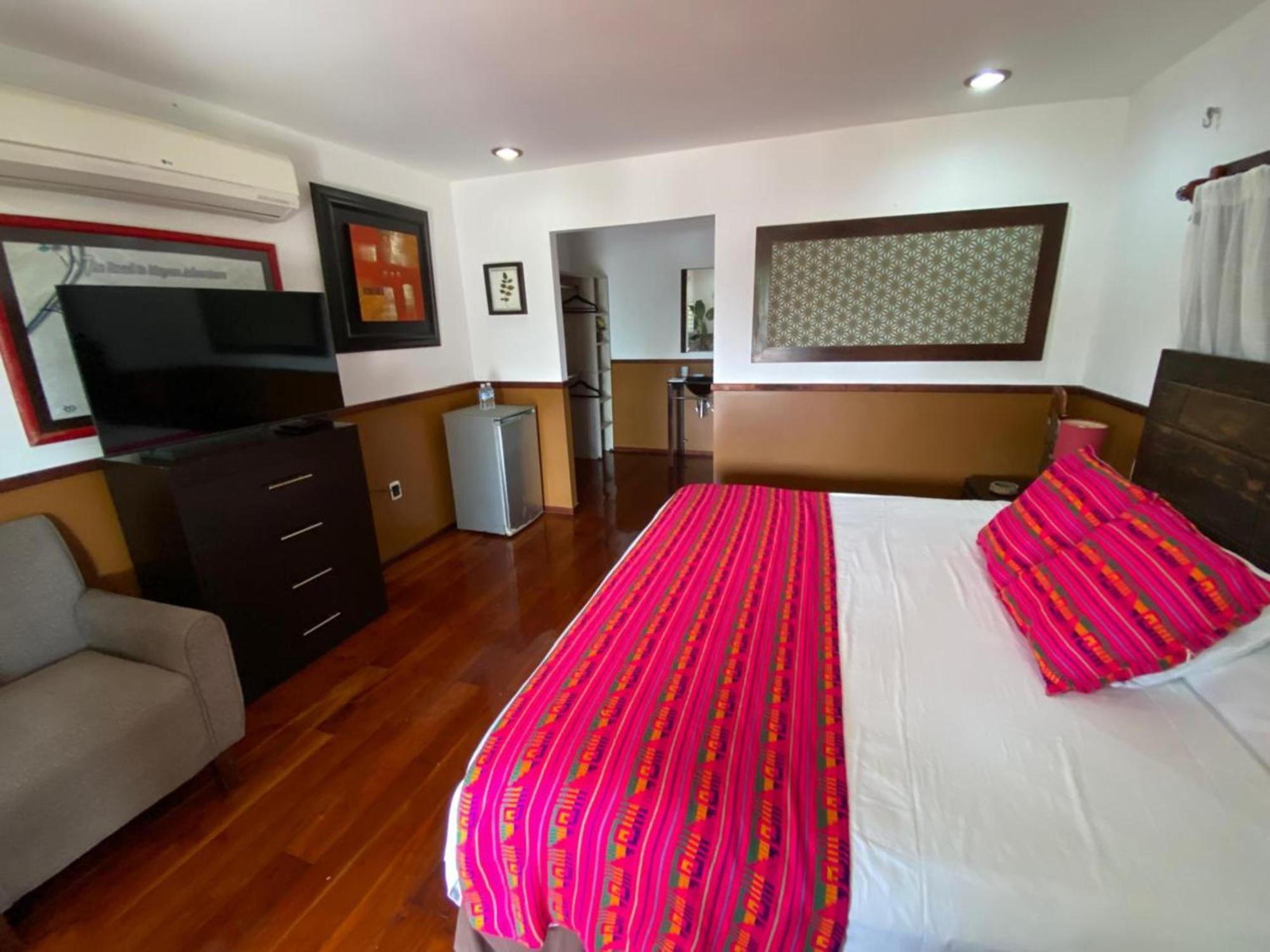 Coras Place Bacalar Lagoon Front Room photo